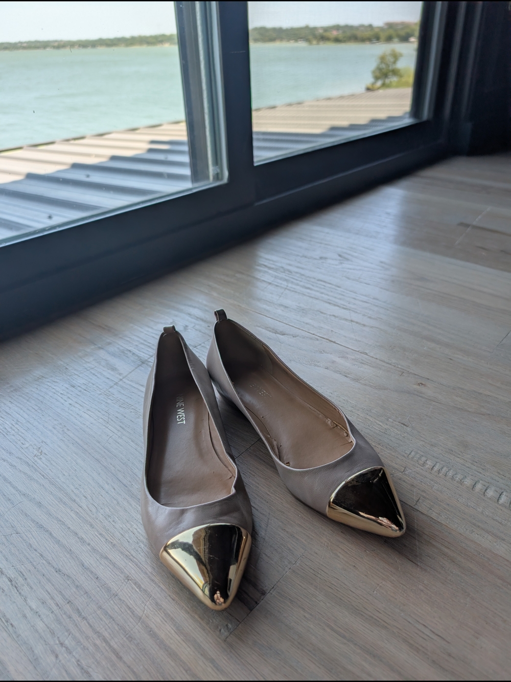 Nine West Taupe Pointed Flats with Gold Cap Toe Accents Size 7
